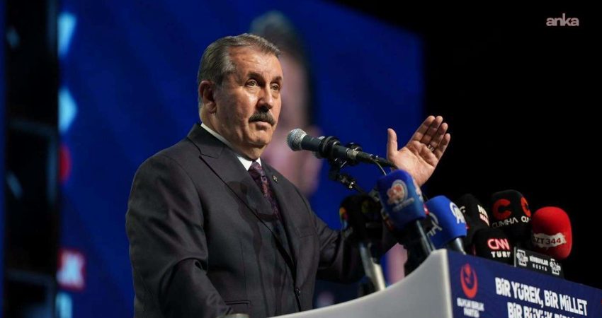 Büyük Birlik Partisi (BBP) Genel Başkanı Mustafa Destici, Bosna Hersek’in