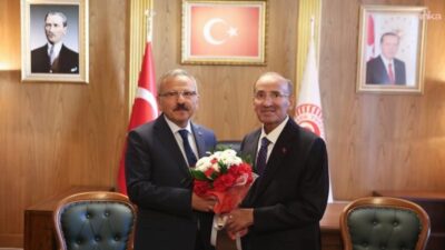 AK Parti Şanlıurfa Milletvekili Bekir Bozdağ, sağlık sorunları nedeniyle istifa