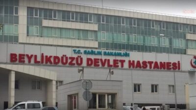 Beylikdüzü Devlet Hastanesi’nde 30’dan fazla çalışanın yemek sonrası rahatsızlandığını belirten