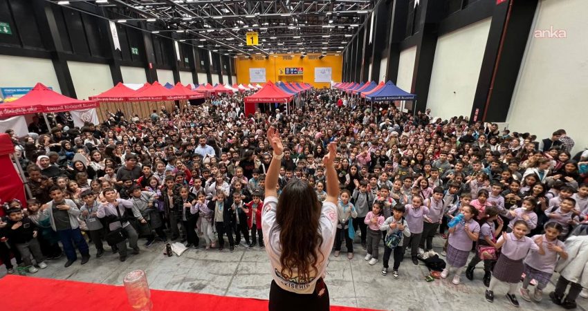 Eskişehir Büyükşehir Belediyesi tarafından düzenlenen “BilimFest 2026 Eskişehir”, Fuar Kongre