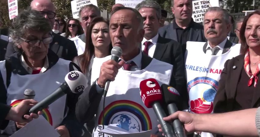 Türkiye'nin farklı illerinden Ankara'ya gelen Birleşik Emekliler Sendikası üyeleri, 2027