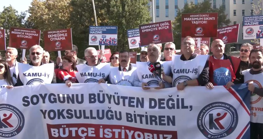 Birleşik Kamu-İş Konfederasyonu, Hazine ve Maliye Bakanlığı önünde yaptığı açıklamada,