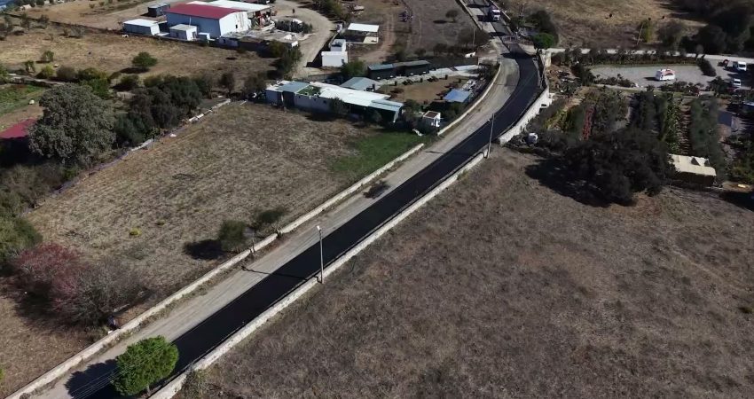 Bodrum’un beş mahallesinde üstyapı çalışmaları sürüyor Bodrum Belediyesi, ulaşım konforunu artırmak ve yolları daha güvenli hale