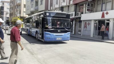Burdur’da şehir içi otobüs indi-bindi ücreti 50 liraya, üniversite öğrencisi ulaşım