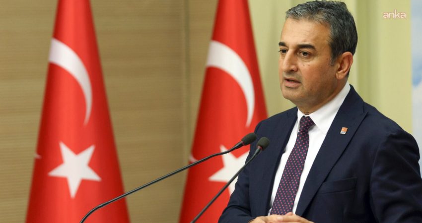 YENİ Parti Adana Milletvekili Burhanettin Bulut, belediye başkanlarının gözaltına alınmasını