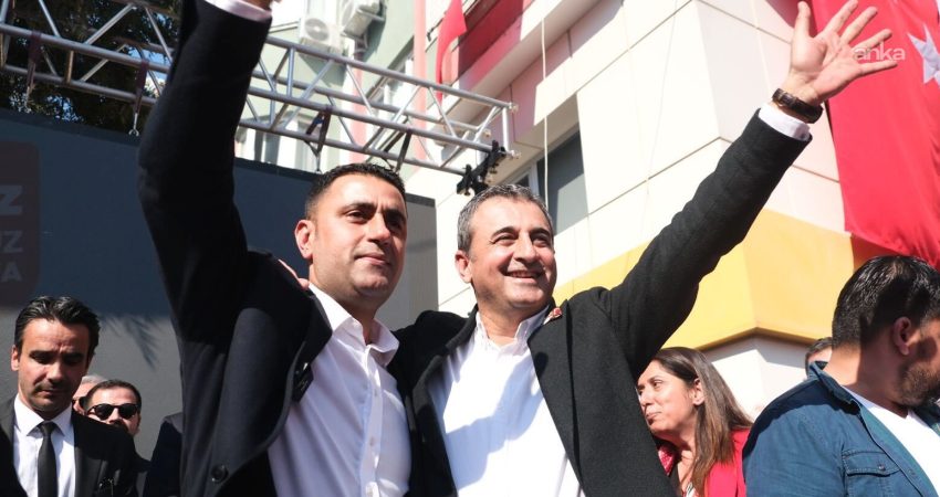 YENİ Parti Adana Milletvekili Burhanettin Bulut, Çukurova Belediye Başkanı Emrah Kozay’ın