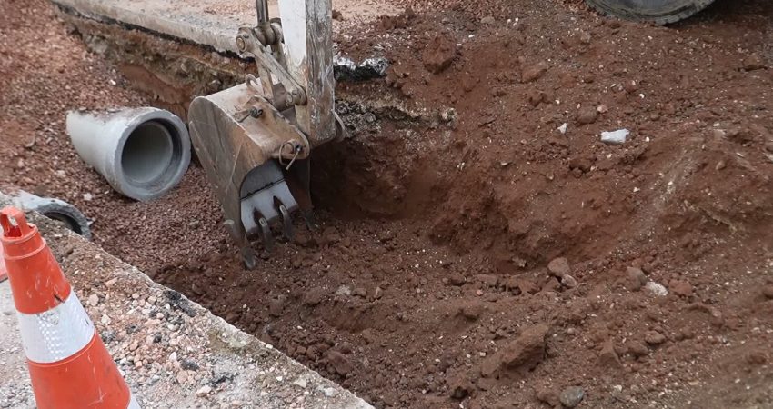 Bursa Büyükşehir Belediyesi, Osmangazi ilçesinin Hüdavendigar Mahallesi’nde altyapı güçlendirme çalışmaları