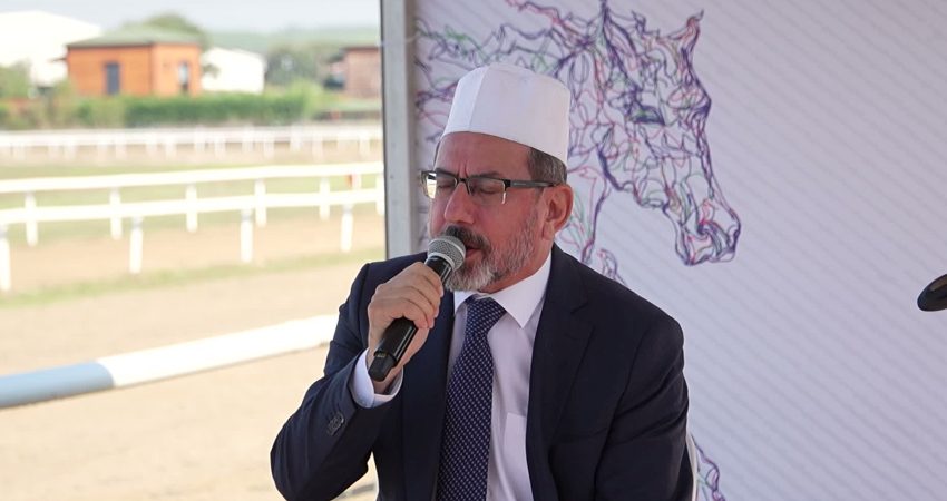 Bursa Büyükşehir Belediyesi ev sahipliğinde düzenlenen Rahvan Binicilik Türkiye Şampiyonası,
