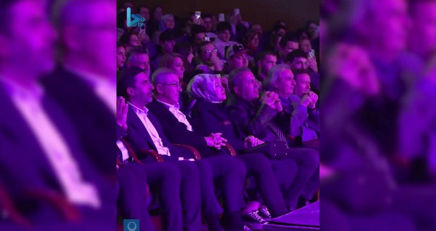 Bursa’da “Mehterler Buluşması”, Hüsnü Şenlendirici ve Serkan Çağrı konseriyle sona erdi Bursa Büyükşehir Belediyesi tarafından Bursa’nın fethinin 700. yılı etkinlikleri kapsamında