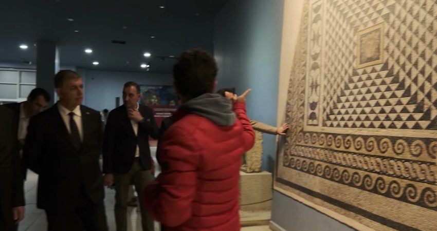 Türkiye Sağlıklı Kentler Birliği Başkanı ve İzmir Büyükşehir Belediye Başkanı