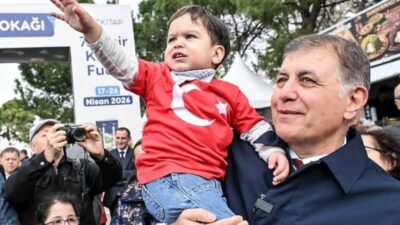 İzmir Büyükşehir Belediye Başkanı Cemil Tugay, 29 Ekim Cumhuriyet Bayramı