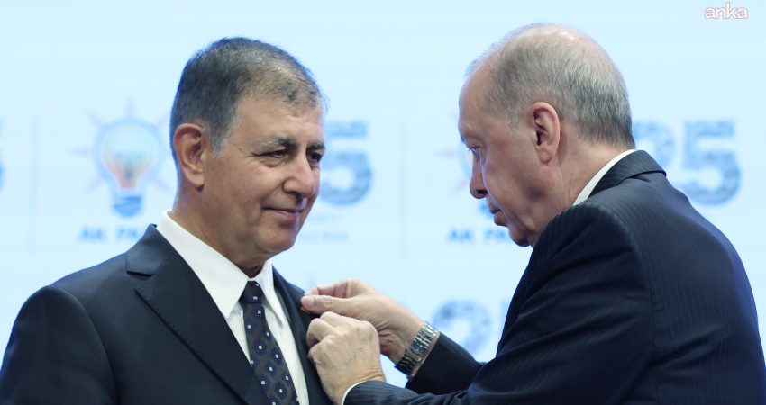 Cemil Tugay’ın AK Parti’ye geçişi dünya basınında: “Muhalefet giderek yoğunlaşan baskıyla mücadele ediyor” İzmir Büyükşehir Belediye Başkanı Cemil Tugay'ın AK Parti'ye geçişi dünya basınında geniş yer