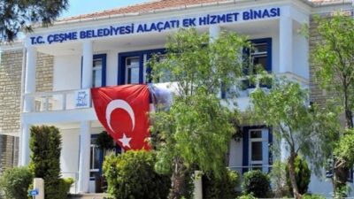 Çeşme Belediyesi’ne yönelik operasyonda gözaltı sayısı 11’e yükseldi Çeşme Belediyesi'ne yönelik yürütülen soruşturma kapsamında gözaltı sayısı 11’e yükseldi.