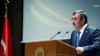Cumhurbaşkanı Yardımcısı Cevdet Yılmaz, 11 Aralık 2025’te bir finans zirvesinde