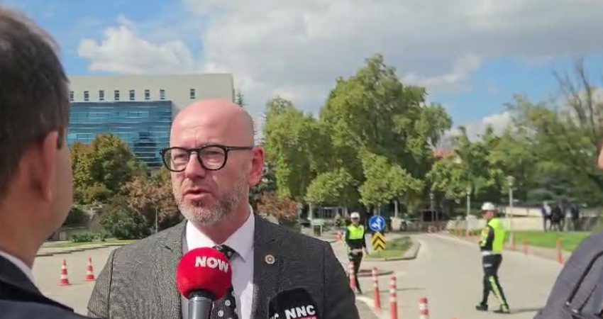 CHP Grup Başkanvekili Sarı’dan “arınma” çağrısı: “Adil ve şeffaf bir ülke olmazsak ne finansal krizlerin ne de yolsuzlukların sonu gelmez” CHP Grup Başkanvekili Serkan Sarı, sermaye piyasalarındaki "fon krizi" ve