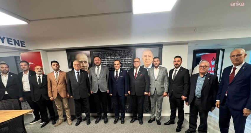 CHP İzmir İl Başkanı Utku Gümrükçü, kentte siyasi partiler arasındaki