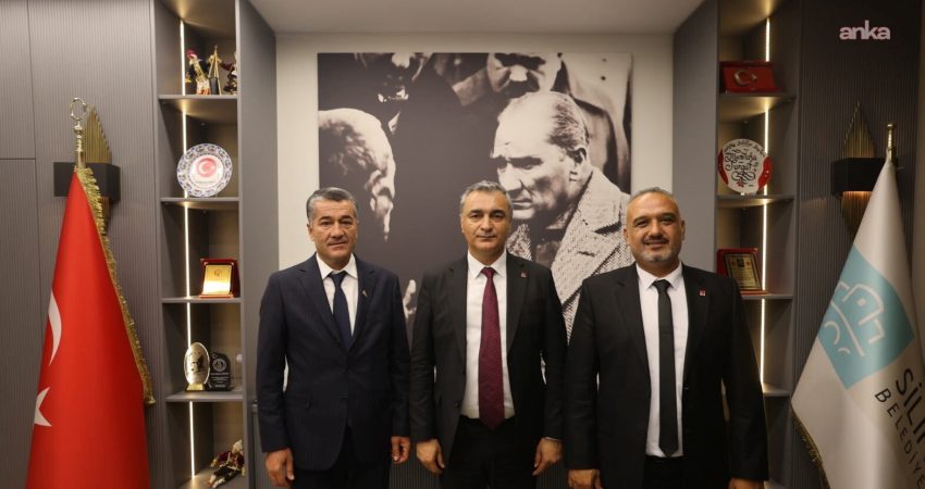 CHP Parti Sözcüsü Müslim Sarı, Silifke İlçe Başkanlığı’nı ve Silifke