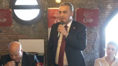 CHP Sözcüsü Müslim Sarı, partideki ayrışmaya ilişkin "Giden arkadaşlarıma diyorum