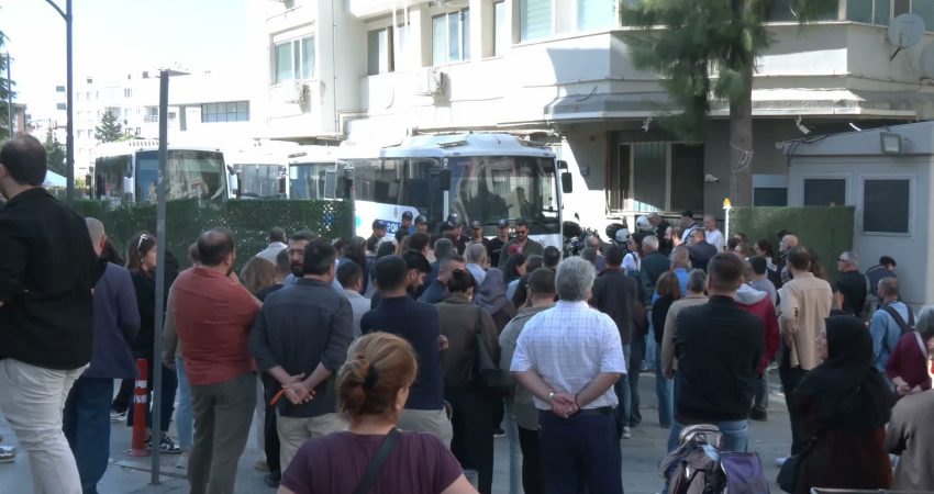 CHP Genel Başkan Yardımcısı Devrim Barış Çelik, Bayraklı Belediyesi iştiraki