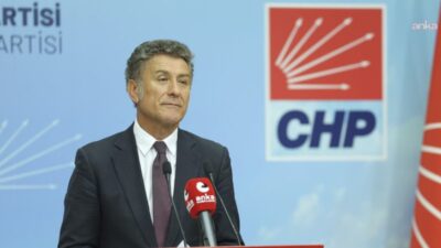 CHP Genel Başkan Yardımcısı Orhan Sarıbal, Mersin Büyükşehir Belediye Başkanı Vahap