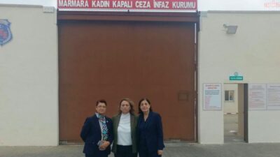 CHP Adana Milletvekili Müzeyyen Şevkin ve Eskişehir Milletvekili Jale Nur