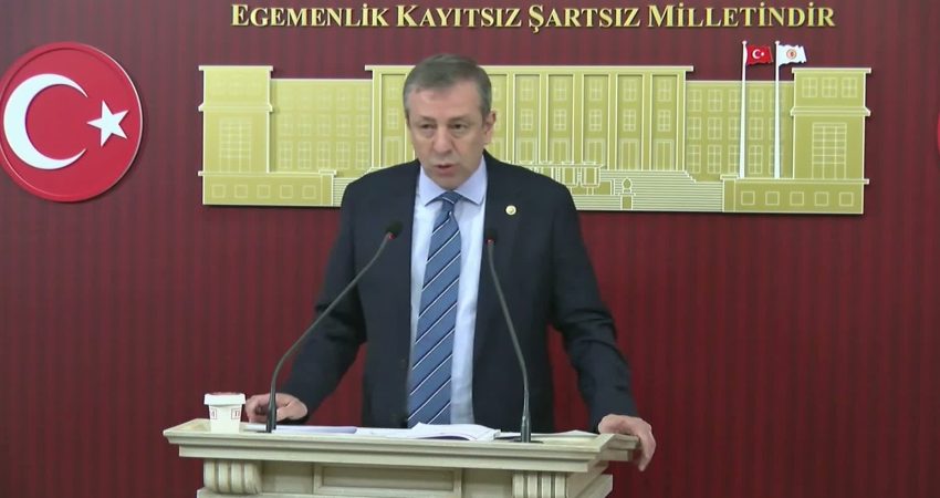 CHP’li Türeli’den fon tepkisi: “TBMM’de komisyon kurulmazsa CHP olarak bağımsız bir komisyon kuracağız” CHP Grup Başkanvekili Rahmi Aşkın Türeli, TBMM Genel Kurulu'nda görüşülen