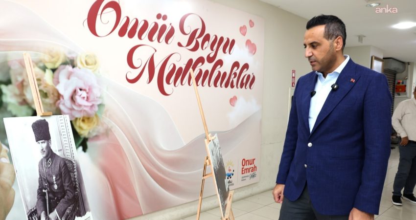 Çiğli Belediyesi’nin 29 Ekim Cumhuriyet Bayramı etkinlikleri kapsamında düzenlediği programda