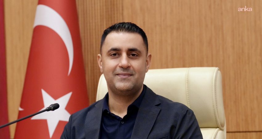 Çukurova Belediyesi'ne yönelik "ihale ve doğrudan teminlerde yolsuzluk" iddiasıyla yürütülen