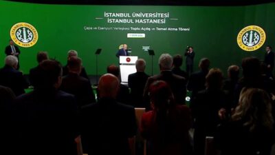 Cumhurbaşkanı Recep Tayyip Erdoğan, "2026 yılı bitmeden 38 bin hekim dışı
