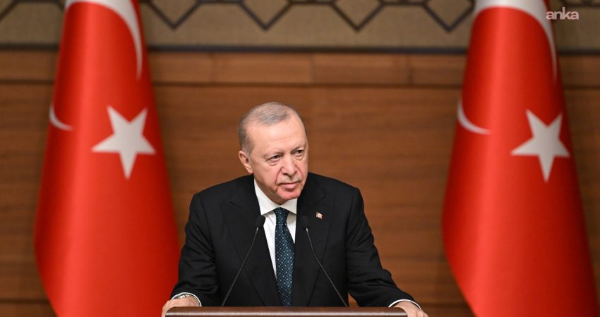 Cumhurbaşkanı Erdoğan: BM Güvenlik Konseyi’nin daha adil bir yapıya kavuşturulması önemli hale geldi Cumhurbaşkanı Recep Tayyip Erdoğan, "Birleşmiş Milletler (BM) Güvenlik Konseyi'nin daha