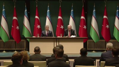Cumhurbaşkanı Recep Tayyip Erdoğan, Özbekistan Cumhurbaşkanı Şevket Mirziyoyev ile Cumhurbaşkanlığı'nda