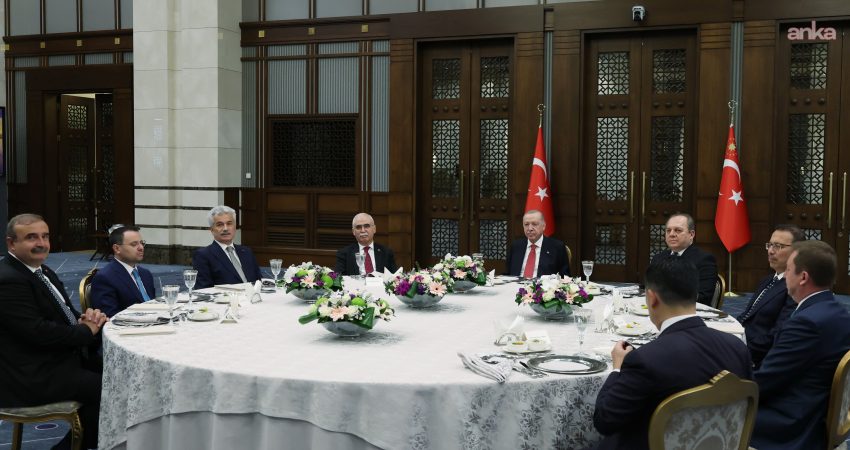 Cumhurbaşkanı Recep Tayyip Erdoğan, Yüksek Mahkeme Başkanları onuruna verilen yemeğe