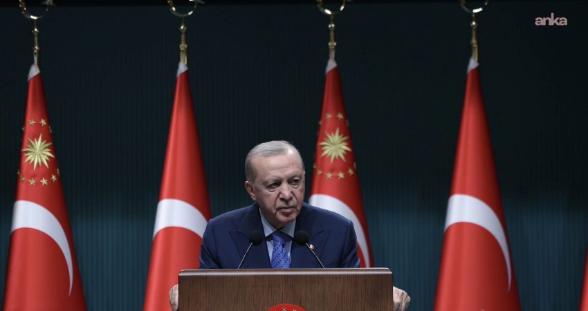 Cumhurbaşkanı Erdoğan’dan İspanya’ya geçmiş olsun mesajı Cumhurbaşkanı Recep Tayyip Erdoğan, "Dost İspanya'da bu sabah meydana gelen