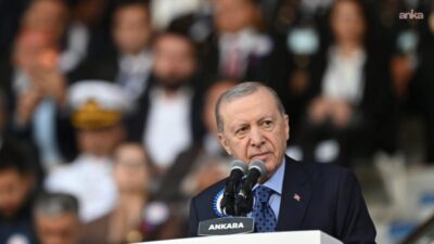 Cumhurbaşkanı Recep Tayyip Erdoğan, Anadolu Otoyolu'nda geçirdiği trafik kazası sonucu