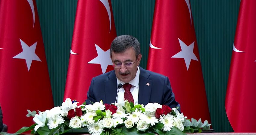 Cumhurbaşkanı Yardımcısı Cevdet Yılmaz, "2027 yılı bütçemiz zorlu bölgesel ve