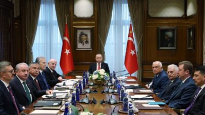 Cumhurbaşkanı Recep Tayyip Erdoğan başkanlığında toplanan Cumhurbaşkanlığı Yüksek İstişare Kurulu