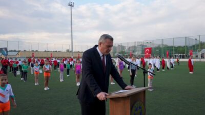 Buca’da 29 Ekim Cumhuriyet Bayramı, spor gösterileri, geleneksel kortej yürüyüşü