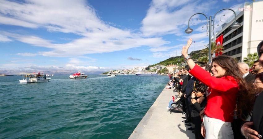 Çeşme’de, Cumhuriyet'in 103. yılı 28 Ekim’den itibaren düzenlenen tören, resepsiyon