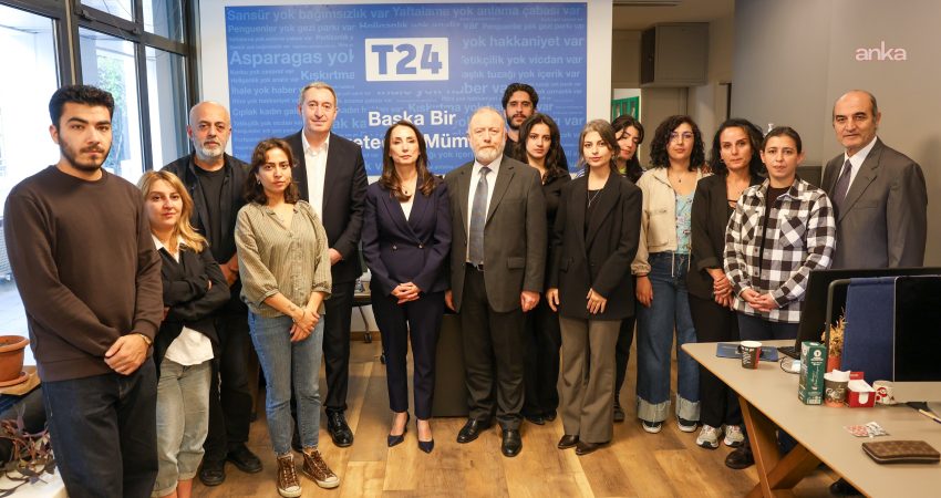 DEM Parti eş genel başkanlarından T24’e dayanışma ziyareti DEM Parti Eş Genel Başkanları Tülay Hatimoğulları ve Tuncer Bakırhan,