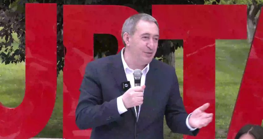DEM Parti’den “Ekmek, Barış ve Adalet İçin Bütçe” kampanyası… Bakırhan: “Bu ülkenin bütçesi; bir avuç madencinin, zenginin, sanayicinin bütçesi değil” DEM Parti Eş Genel Başkanı Tuncer Bakırhan, Siirt’in Kurtalan ilçesinde
