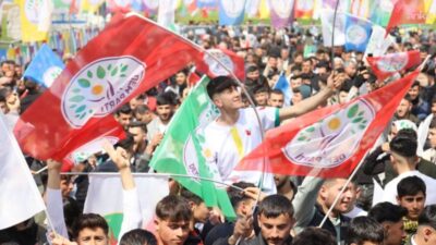 DEM Partili belediyeler, "Dilleri Yaşatma ve Geliştirme Daire Başkanlığı" ve