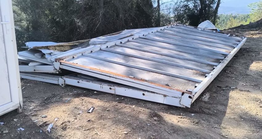 Depremde barakalarını, şiddetli yağışta konteynerlerini yitirdiler Osmaniye'nin Kadirli ilçesinin Yenigün Köyü'nde yaşayan Adil Hatunoğlu, beyninden tümör alınan