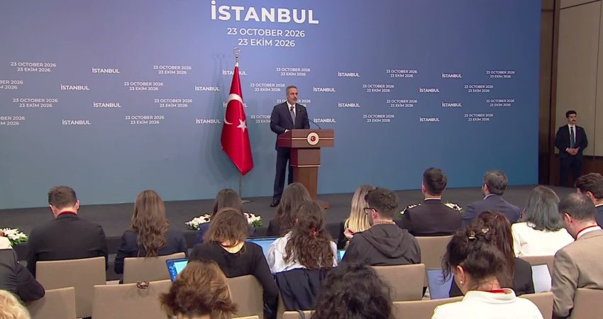 Dışişleri Bakanı Fidan: Sekiz ülke, Körfez ve Ukrayna’da savaşın durması ve diplomasi için hemfikir Dışişleri Bakanı Hakan Fidan, İstanbul’da sekiz ülkenin katılımıyla yapılan toplantının