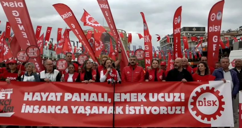 DİSK Genel Başkanı Arzu Çerkezoğlu, “Gelirde, vergide, ülkede adalet” buluşmalarının