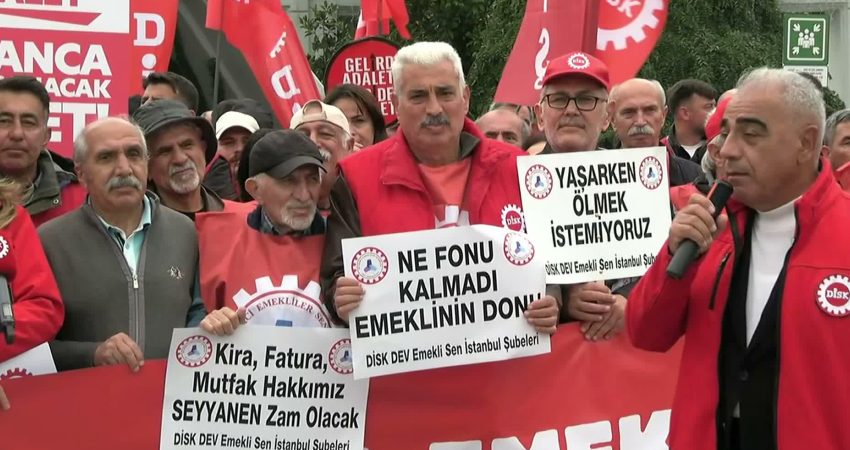 DİSK, "Gelirde, Vergide, Ülkede Adalet için Emekçi Buluşmaları"nın ikincisini Bakırköy