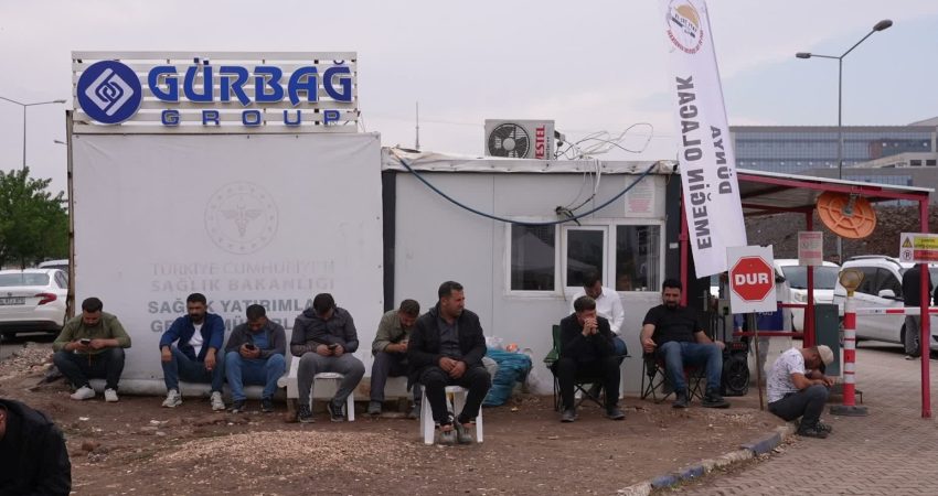 Diyarbakır Şehir Hastanesi şantiyesinde 75 işçinin çalışma koşulları ve özlük