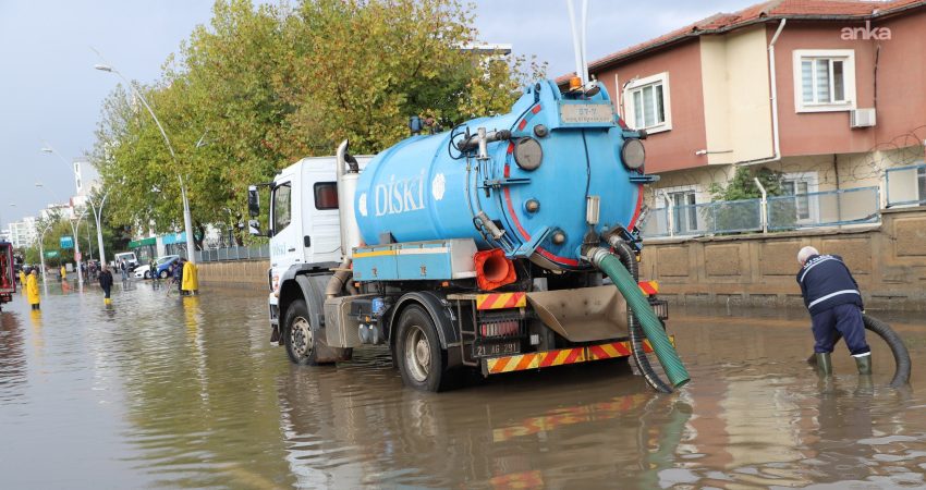 Diyarbakır’da sabah saatlerinde kent genelinde etkili olan ani ve kuvvetli