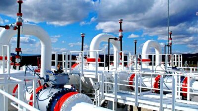 Küresel düzeyde yaşanan gerilimler, petrol ve doğal gaz fiyatlarının tırmanmasına
