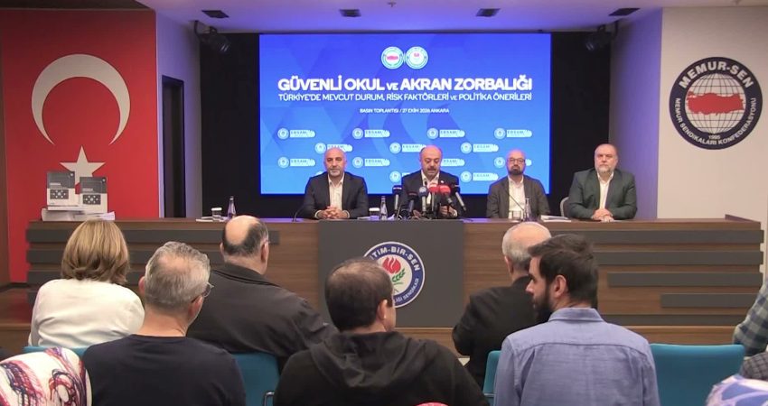 EBSAM araştırması: Her 10 öğrencide 6’sı akran zorbalığına tanık oldu Eğitim-Bir-Sen Stratejik Araştırmalar Merkezi’nin (EBSAM), 7 bin 793 kişinin katılımıyla