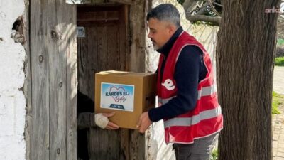 Efeler Belediyesi, eğitimden gıdaya, giyimden evde bakım hizmetlerine, özel gereksinimli